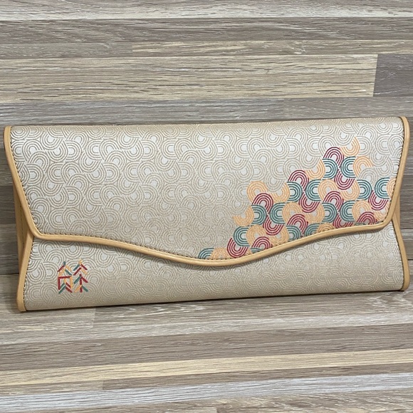 Saint Joy Handbags - Saint Joy silk clutch hand bag wallet